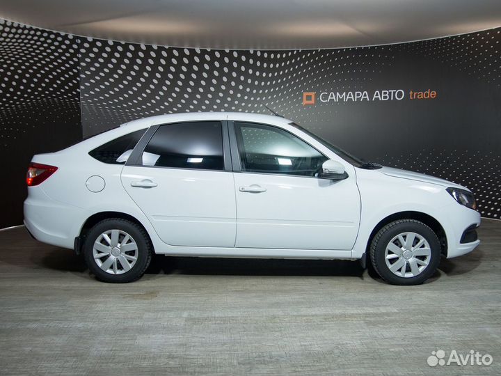 LADA Granta 1.6 МТ, 2022, 40 170 км