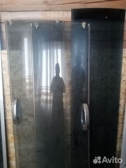 Стекло от душевой кабины бу