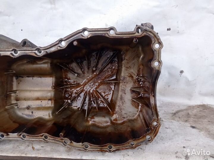 Поддон масляный 16V Megane Scenic 1 1.6 K4MB701