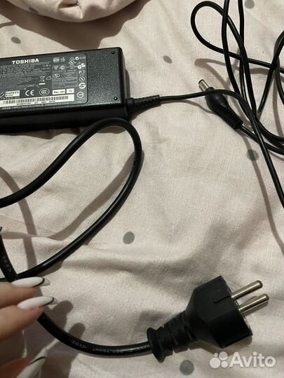 Блоки питания для ноутбука lenovo и toshiba