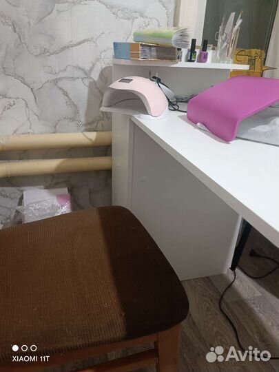 Маникюрный стол складной