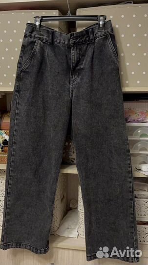 Джинсы широкие твое