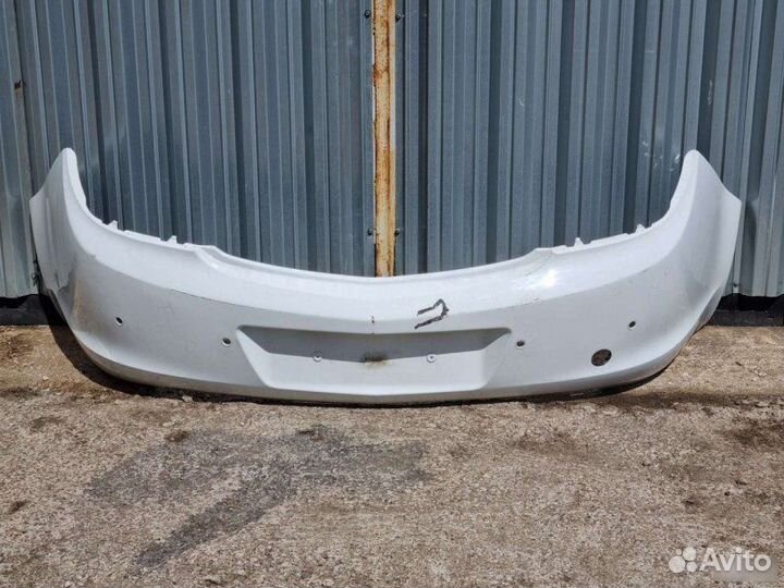 Бампер задний Opel Insignia