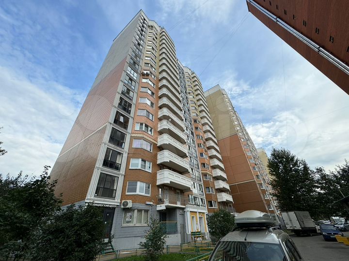 2-к. квартира, 66,2 м², 3/21 эт.