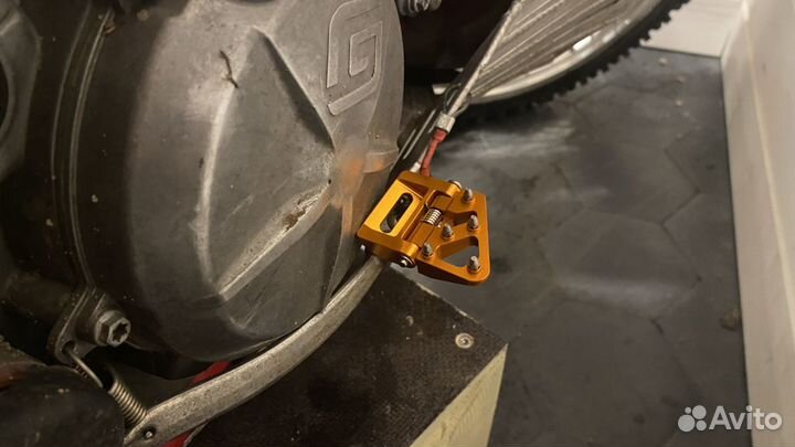 Лапка заднего тормоза эндуро увеличенного размера