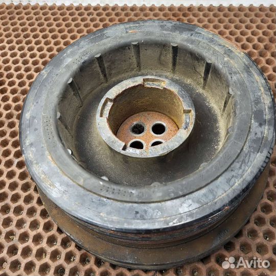 Шкив коленвала BMW m57 m57n