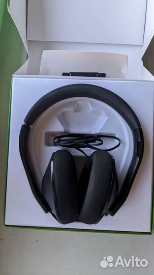 Гарнитура Xbox One Stereo Headset