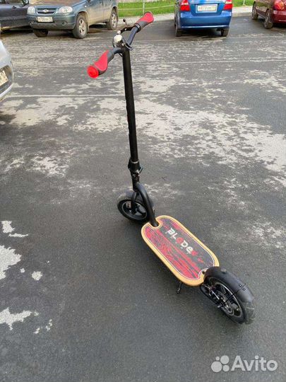 Самокат взрослый новый (не электрический)