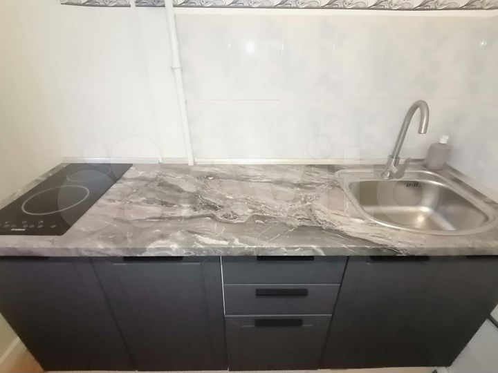 2-к. квартира, 53 м², 1/5 эт.