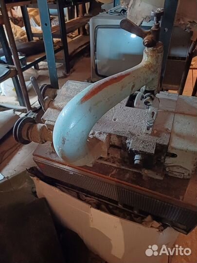 Машинка для спуска края кожи (фортуна)