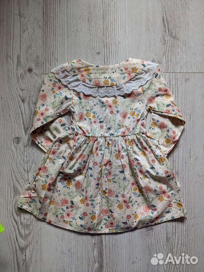 Платье для девочки новое
