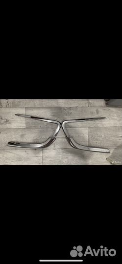 Молдинги Бампера Веста «Хром»—Новые