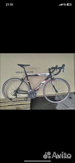 Шоссейный велосипед titan