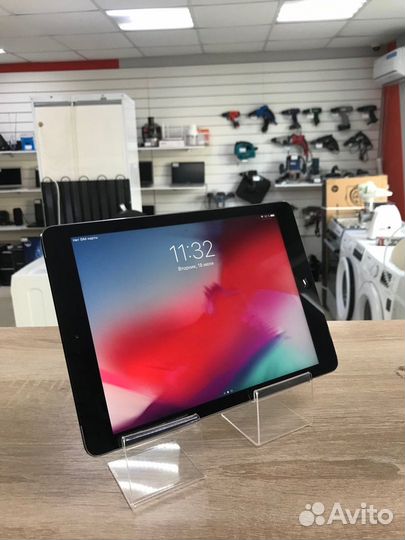 iPad Air WiFi + Cellular 16GB (С45)