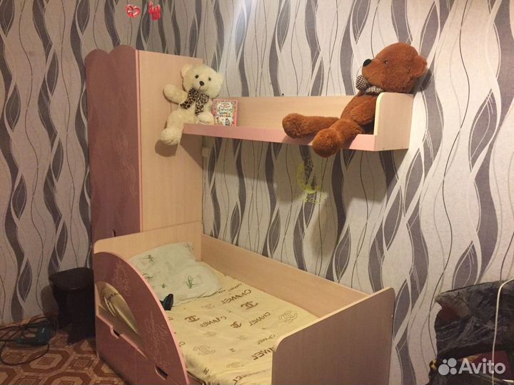 Детская кроватка