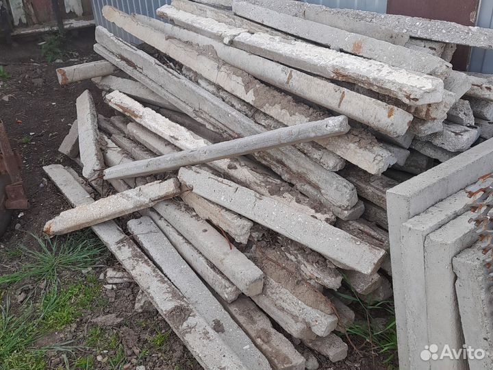 Бетонный кол