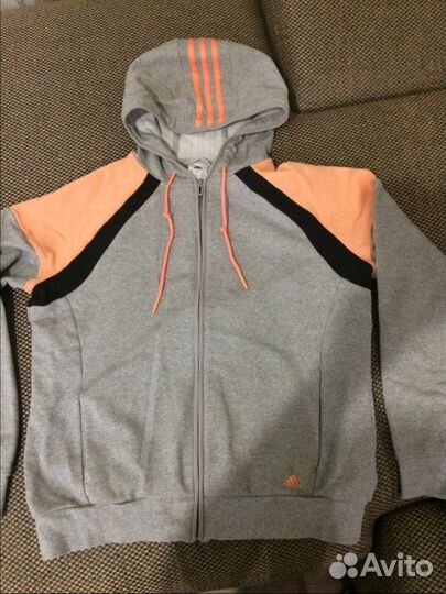 Спортивный костюм Adidas в идеале