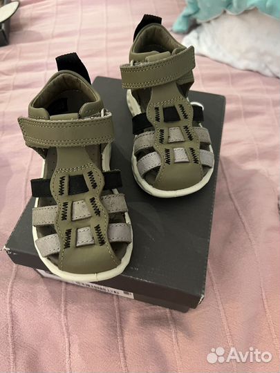 Сандали 22 размер