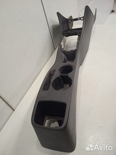 Консоль центральная Hyundai Solaris 1 1.4 G4FA