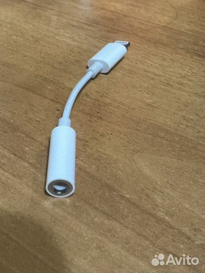 Переходник apple lightning на 3.5 оригинал
