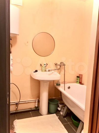 2-к. квартира, 42 м², 2/2 эт.