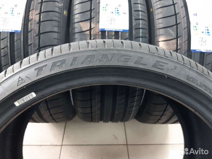 Triangle TH201 235/35 R19
