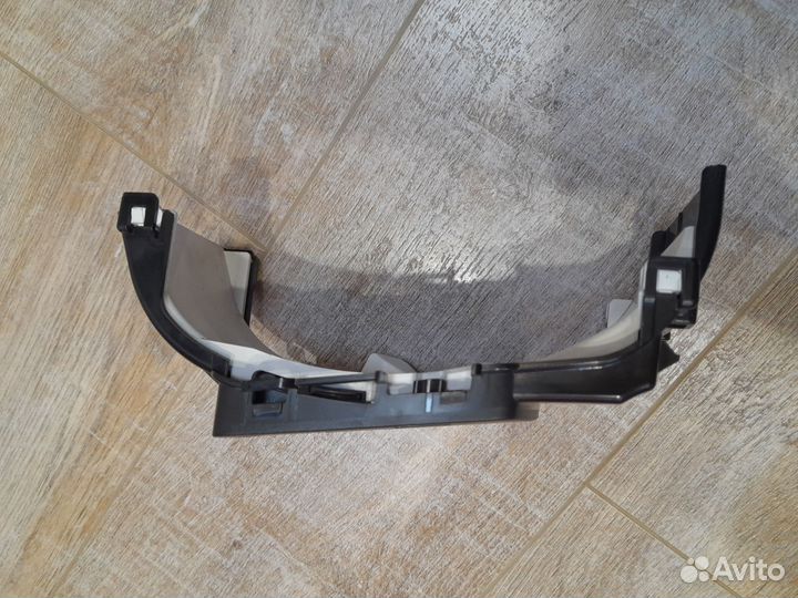 Поушки седений и подголовник Mazda 3 bl