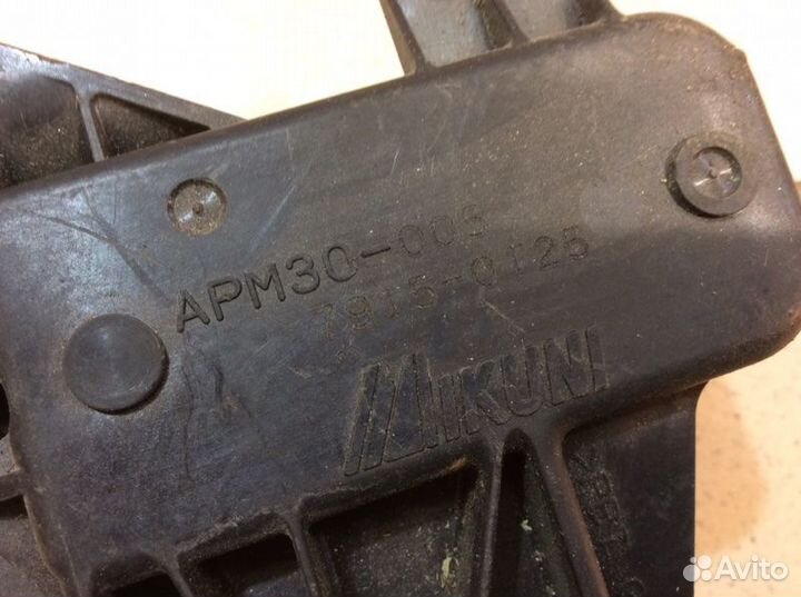 Педаль газа Mitsubishi Pajero Sport KH 2008-2015