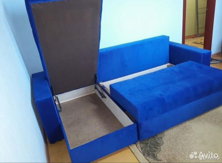 Диван угловой