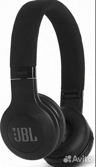 Беспроводные наушники jbl