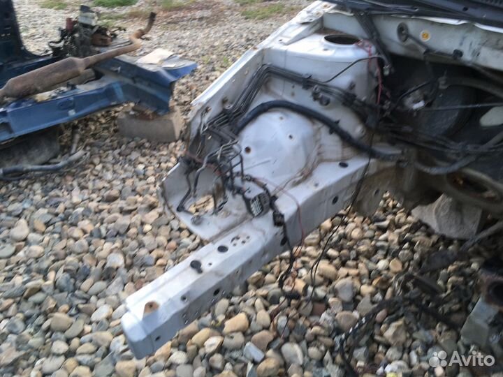 Toyota corolla 120 правая часть кузова стойка бато