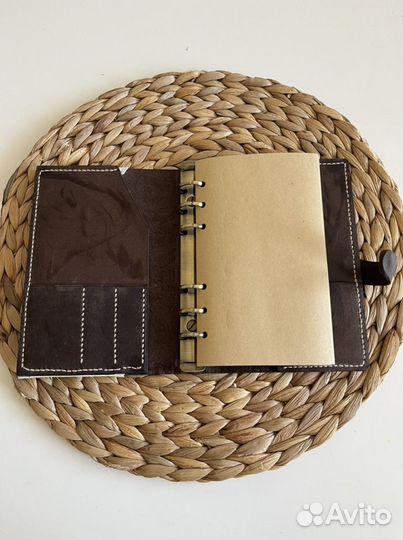 Блокнот ежедневник в кожаной обложке ручная работа