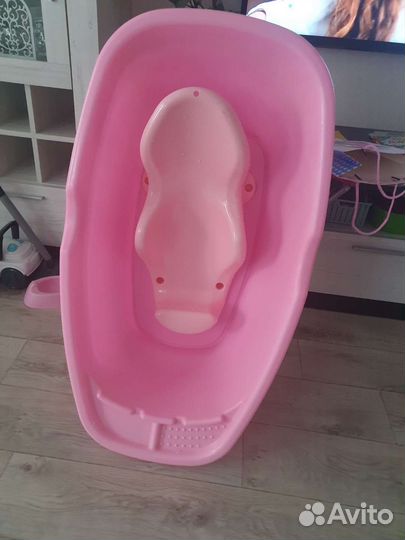 Ванночка для купания с горкой