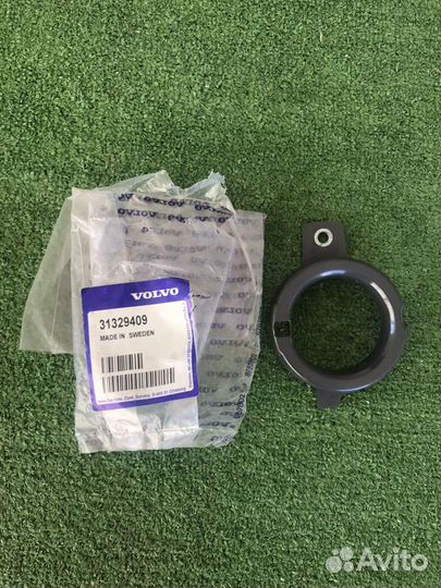 Пыльник ступицы задней правой volvo