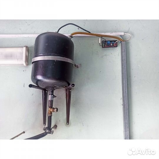 Продаю печь на отработке капельного типа