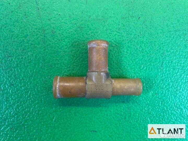 Тройник печки toyota noah