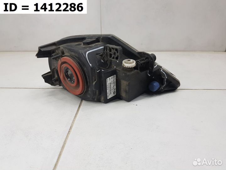 Птф передняя правая Volkswagen Touareg