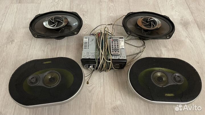 Магнитола и динамики