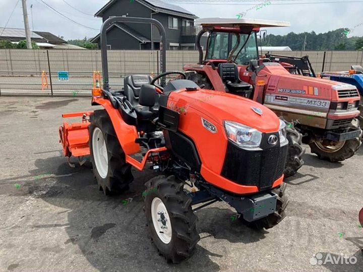 Мини-трактор Kubota NB21, 2010