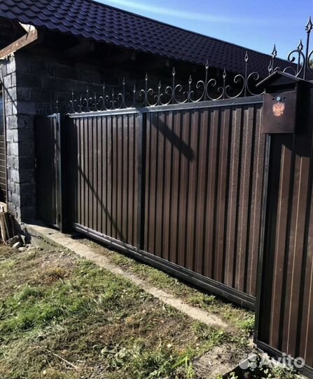 Секционные ворота Дорхан