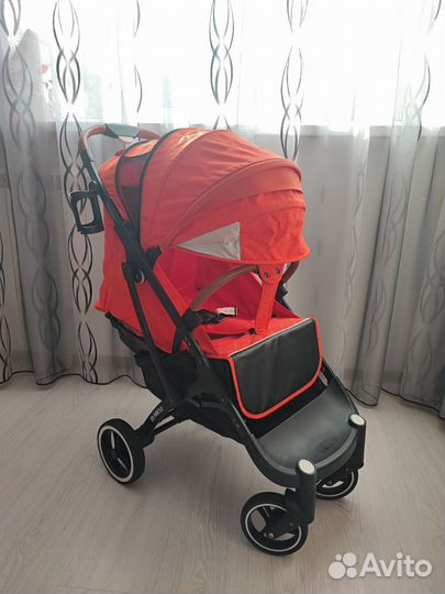 Коляска прогулочная
