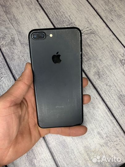Телефон iPhone 7 plus 32gb