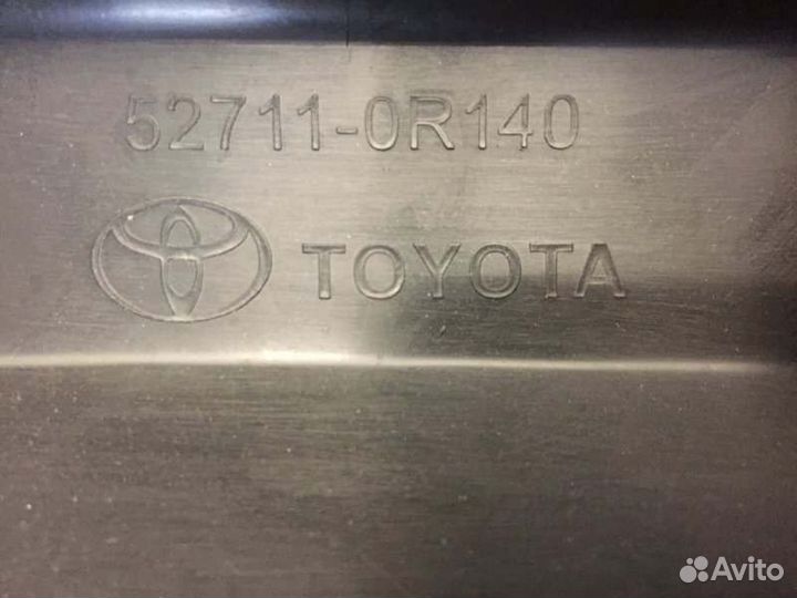 Накладка бампера передняя Toyota Rav4 XA50