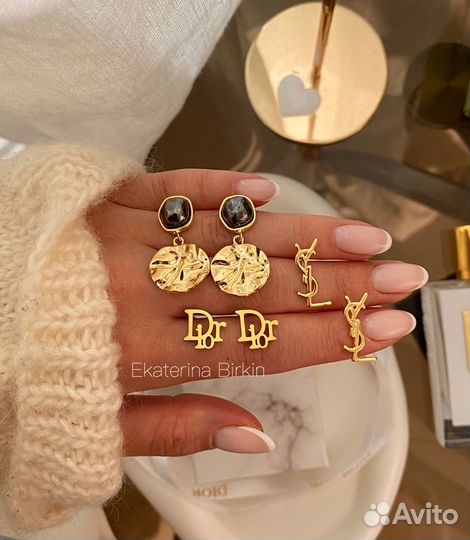 Серьги dior ysl цвет золото пусеты с камнем