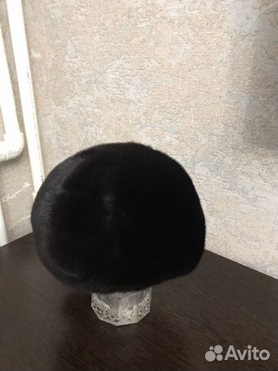 Берет женский норковый