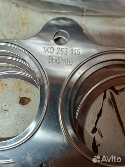 Прокладка приемной трубы глушителя