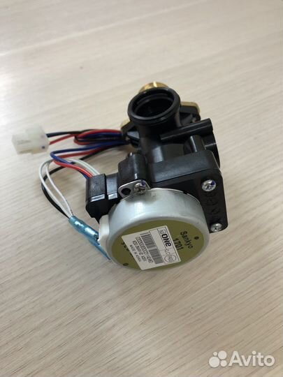 Клапан трехходовой navien 30015423А