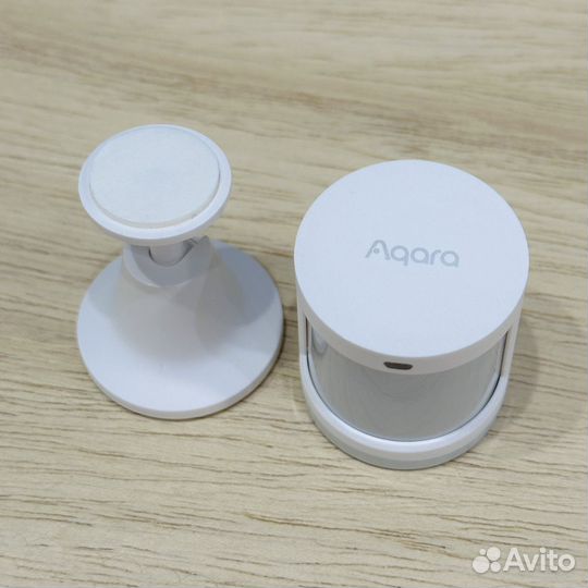 Датчик движения aqara