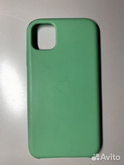Чехол на iPhone 11