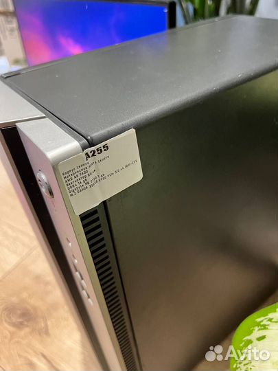 Фирменный Lenovo